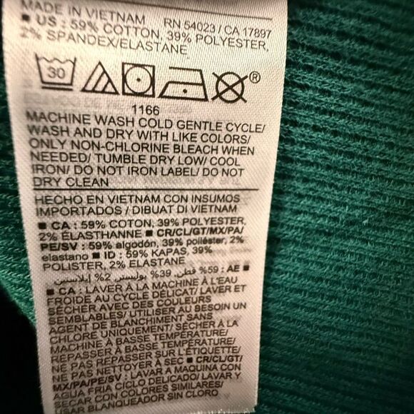 Old Navy Plaid Green and Blue Women’s Pajama set NEW - Picture 5 of 10